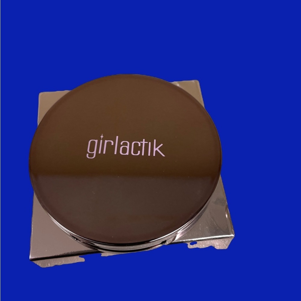Girlactik Matte Bronzer in Casablanca - Picture 2 of 3